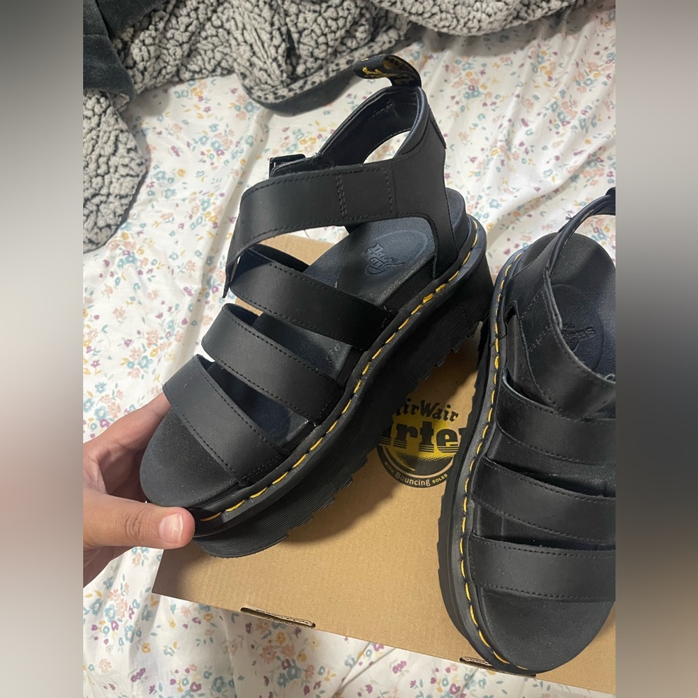 Blair Black Hydro Quad Sandals - Picture 5 of 6
